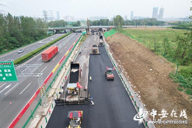 合肥沪汉蓉桥改造项目首条保通道路放行通车