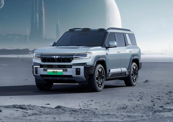 消息称比亚迪方程豹“豹 8 ”大型 SUV 确定采用华为智驾方案